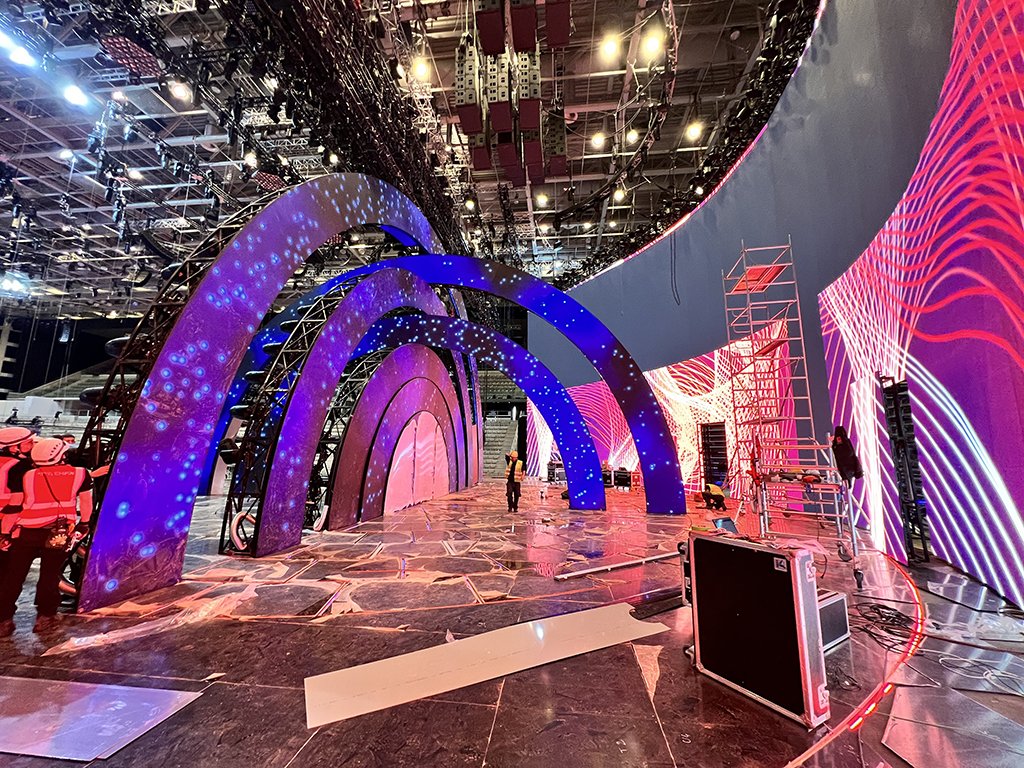 Eurovision 2022 — scenoluminous installation