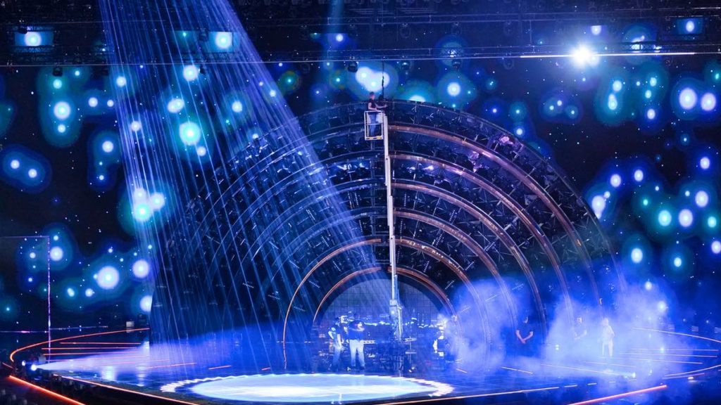Eurovision 2022 — technician fixing kinetic sun