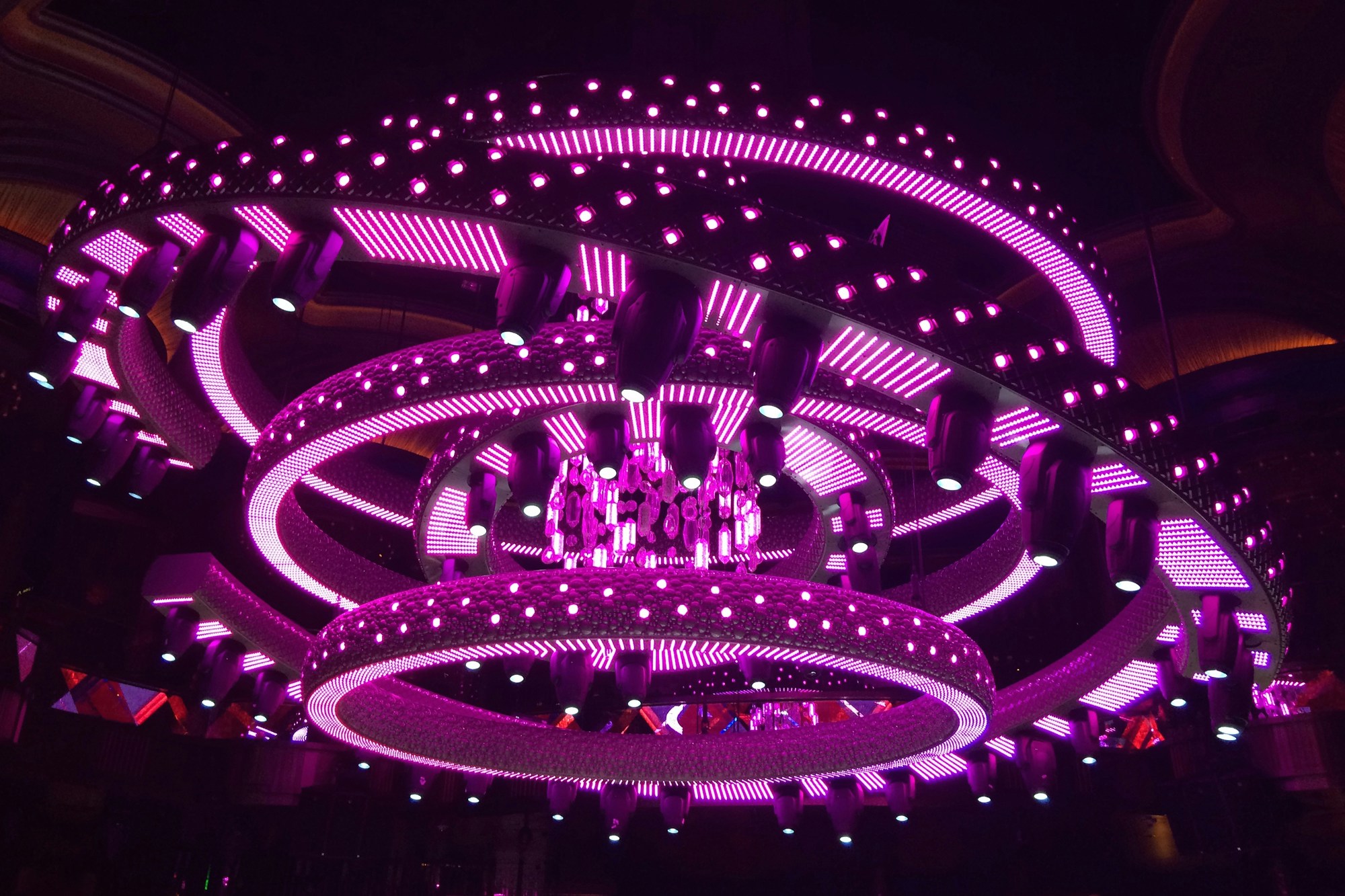 OMNIA — rings in articulated configuration